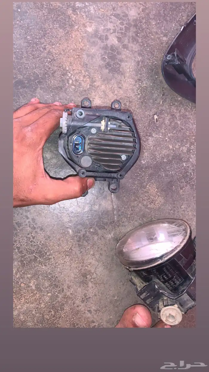 كشفات امامي طقم وازياق نيكل طقم وغطى مرايه كامري 2024 1