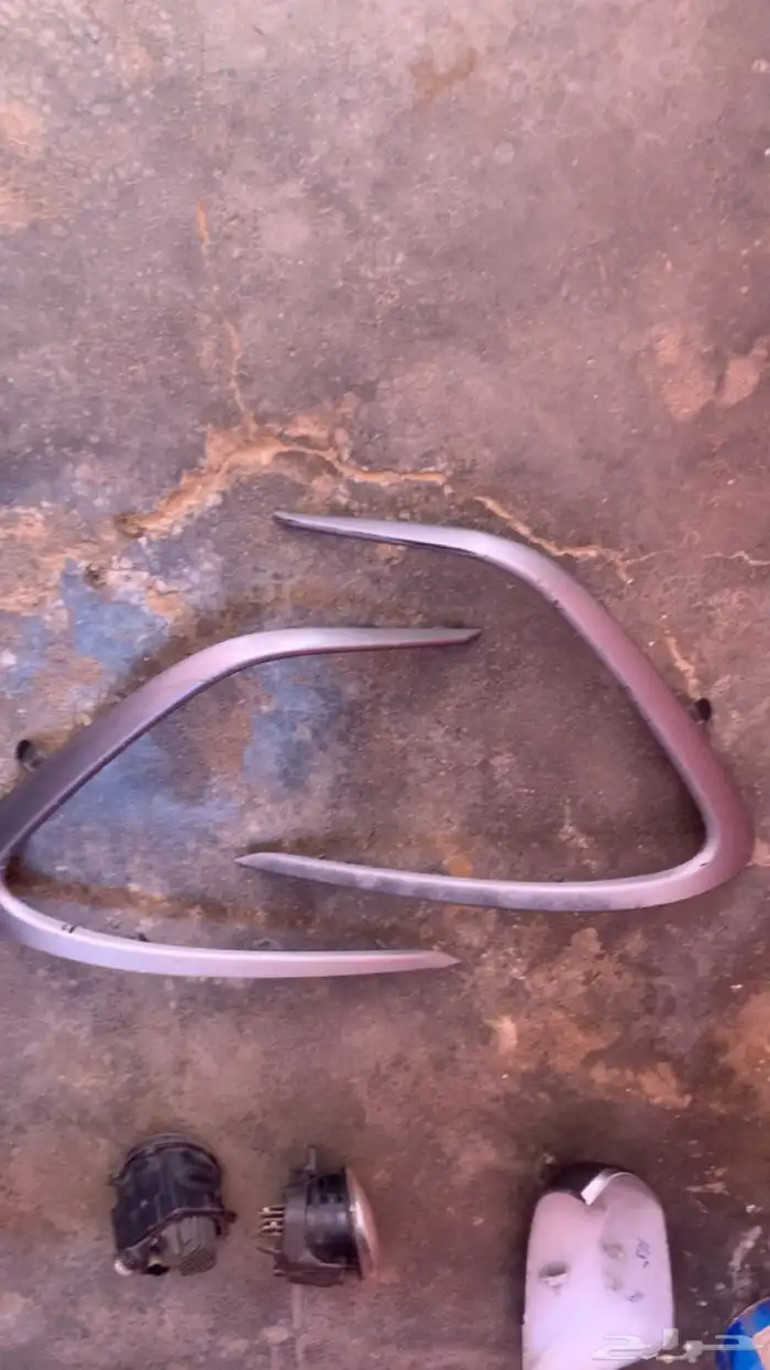 كشفات امامي طقم وازياق نيكل طقم وغطى مرايه كامري 2024 0