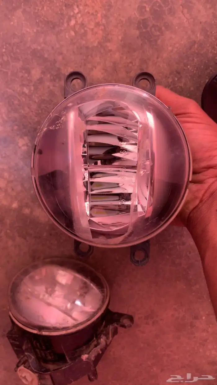 كشفات امامي طقم وازياق نيكل طقم وغطى مرايه كامري 2024 2