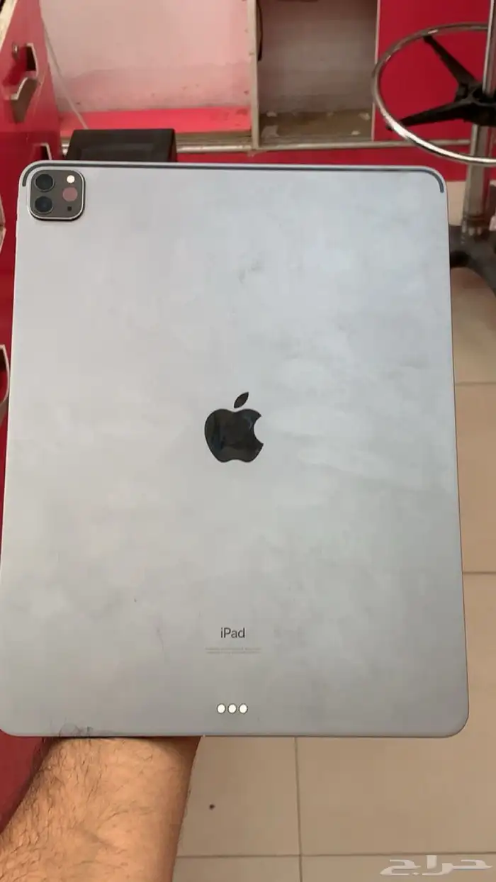 ايباد برو. 9 12 انش الجيل الرابع 0