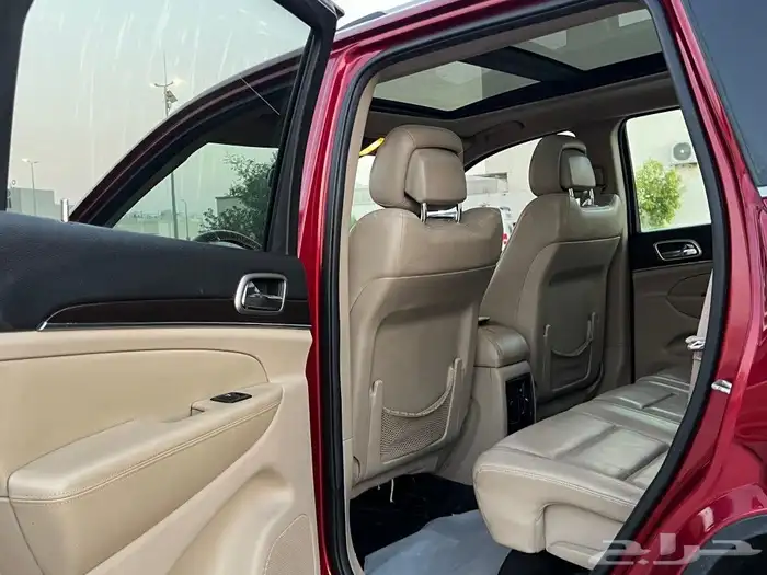 جراند شيروكي ليمتد2014v8 11