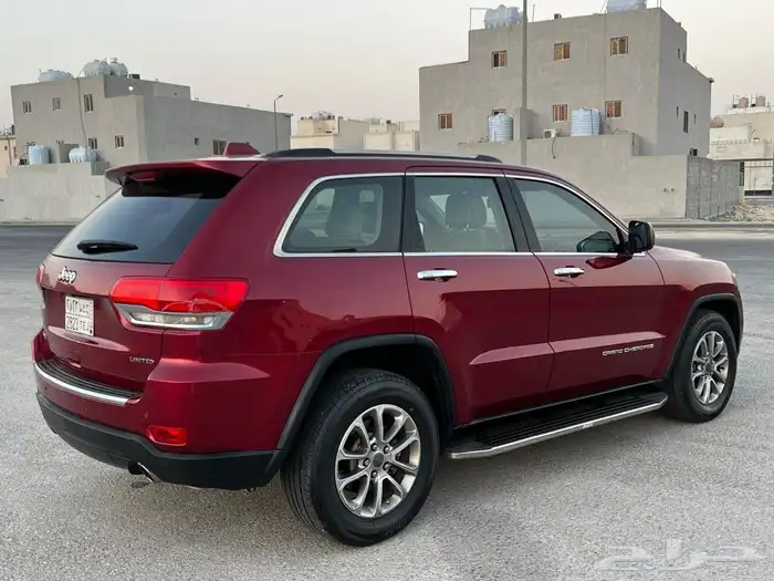 جراند شيروكي ليمتد2014v8 5