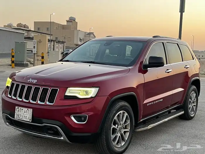 جراند شيروكي ليمتد2014v8 0