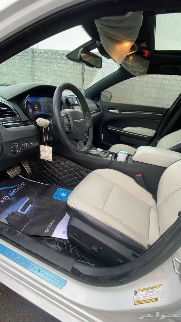 كلايسلر 300s 2020 نضيف 10