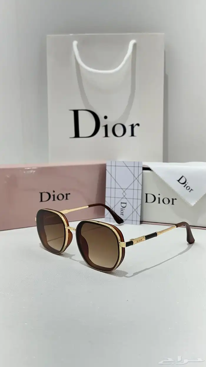 جديدنا للنظارات الشمسية الرجالية والنسائية الماركة 31