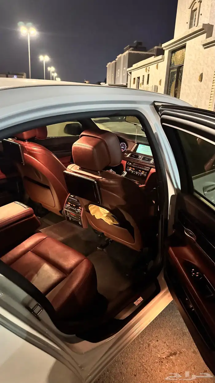 بي ام دبليو 2013 الفئة السابعة 740li 7