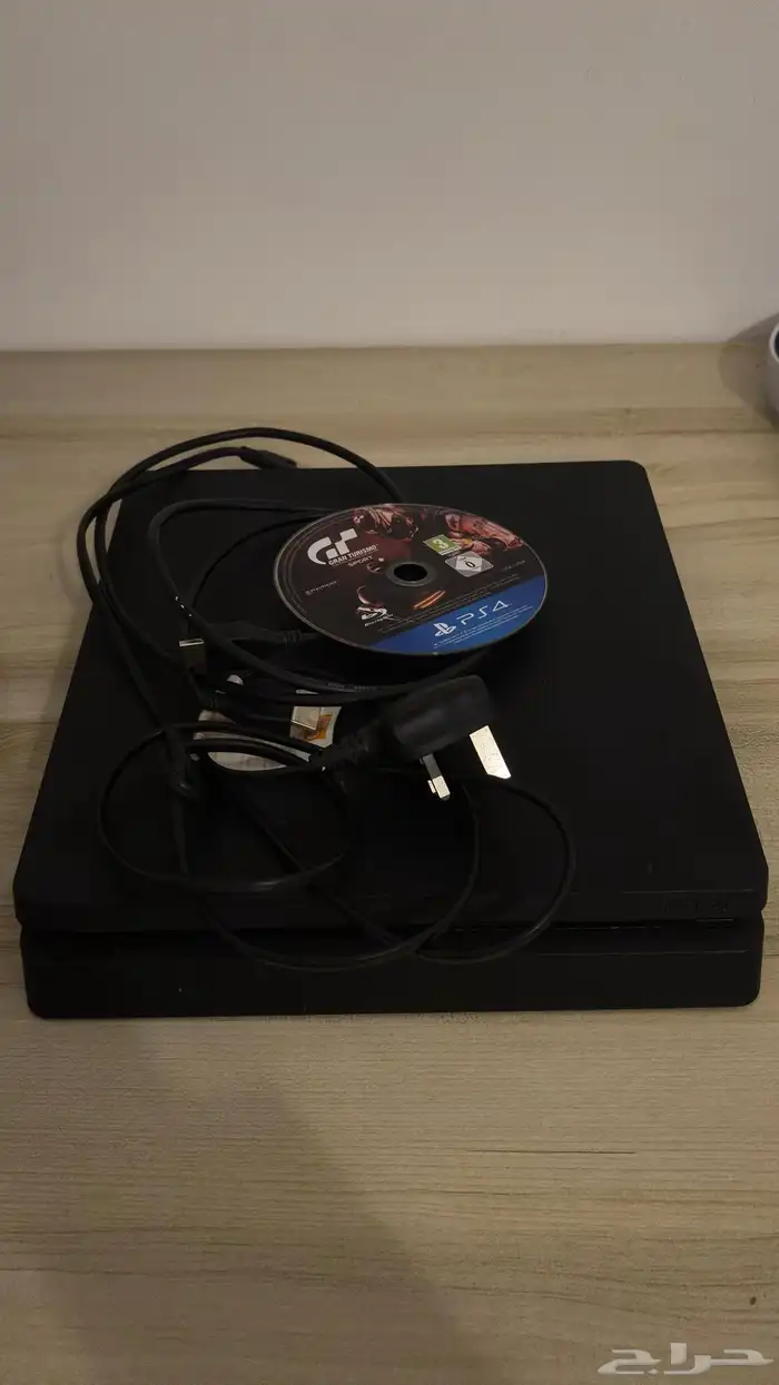 سوني4 سليم اخر تحديث ولم يدخل صيانه ابدا . 0