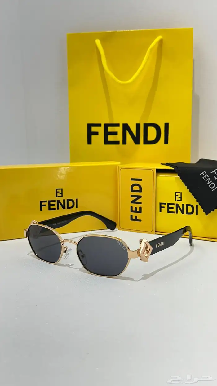 جديدنا للنظارات الشمسية الرجالية والنسائية الماركة 51