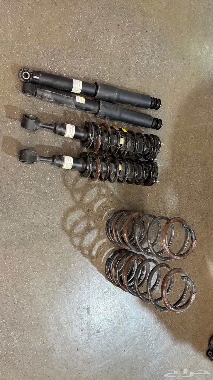 قطع غيار برادو جديد 2025 ( مساعدات - مقصات - يايات  ) 1