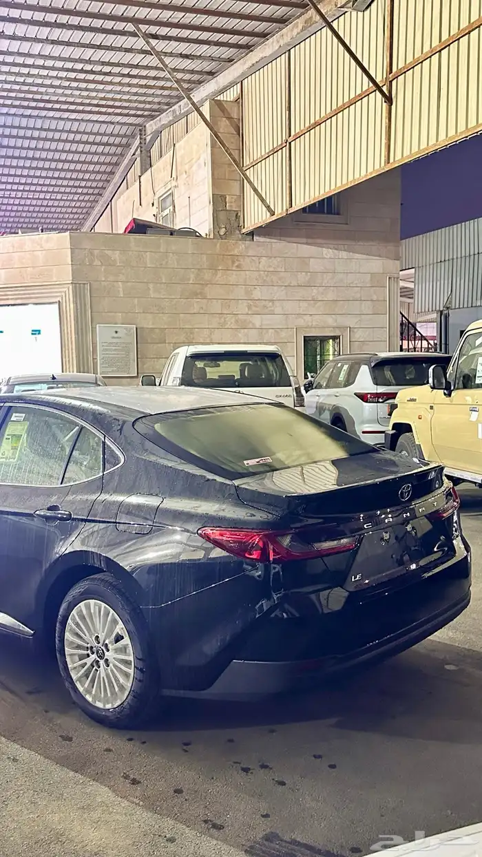 تويوتا . كامري ( 2025 ) لوحات LE 4