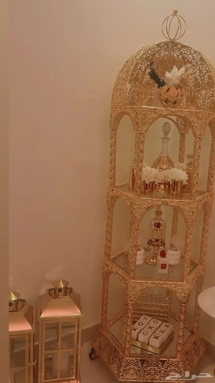 للبيع كنب مع ملحقات 14