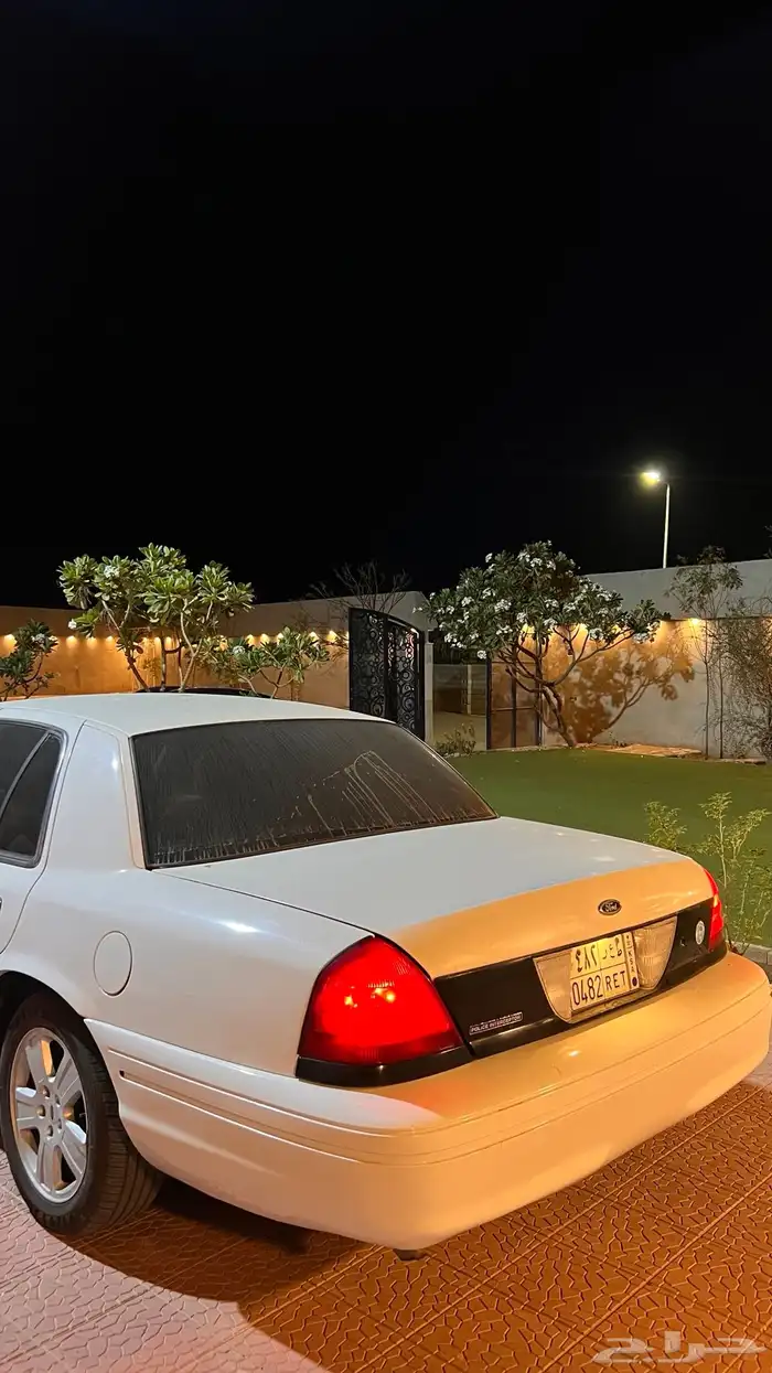 فورد فكتوريا بوليسي 4