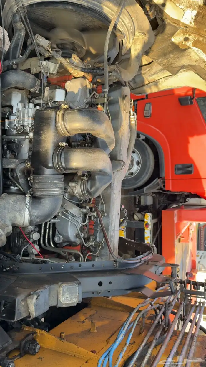 لوري ايسوزو 8 مسمار FSR موديل 2005 كرين 18