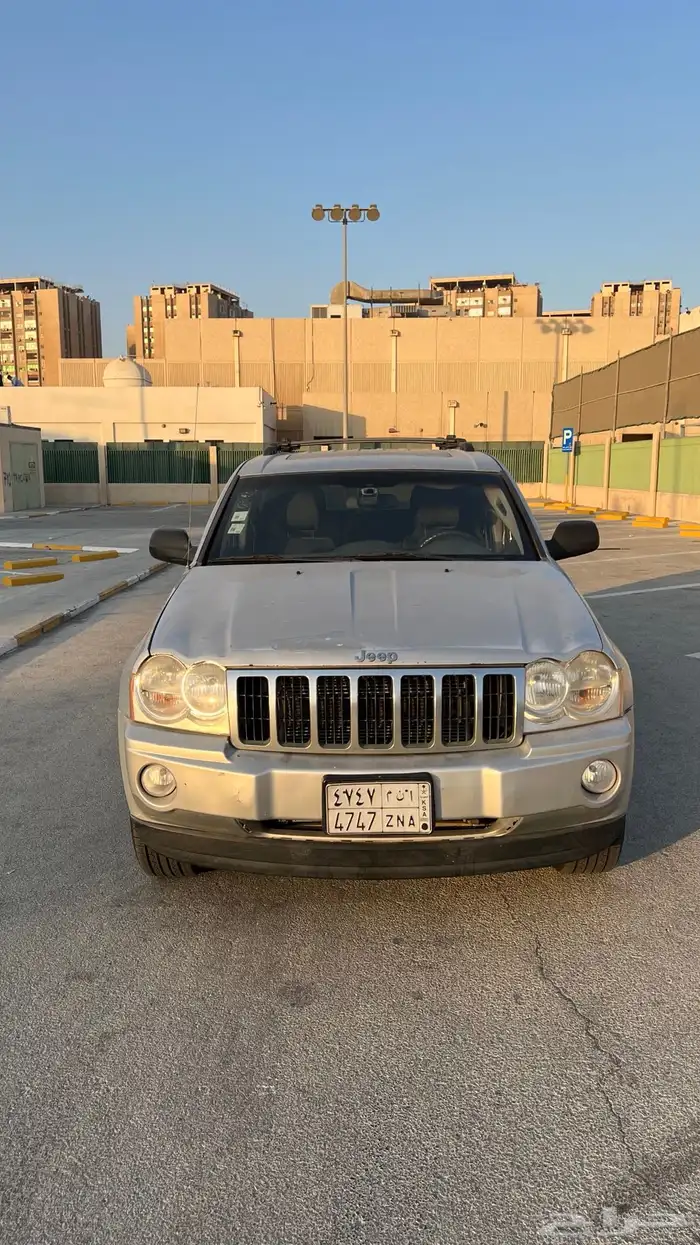 جيب قراند شروكي ليمتد موديل 2006 8