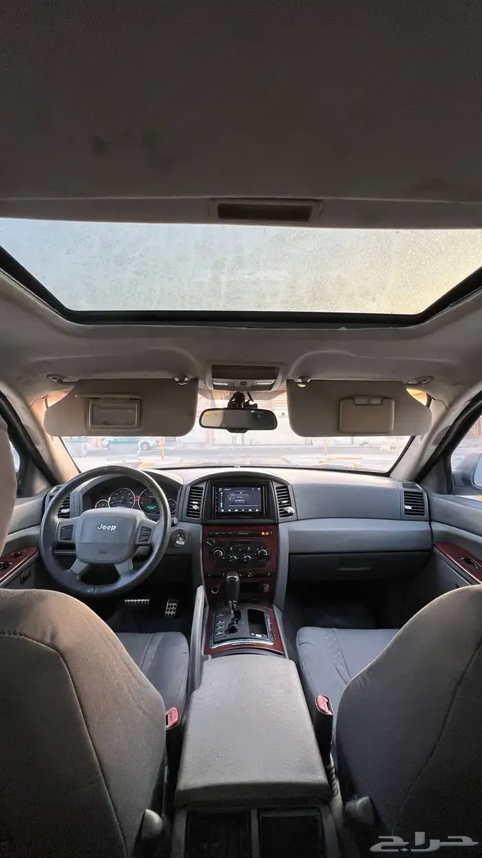 جيب قراند شروكي ليمتد موديل 2006 41