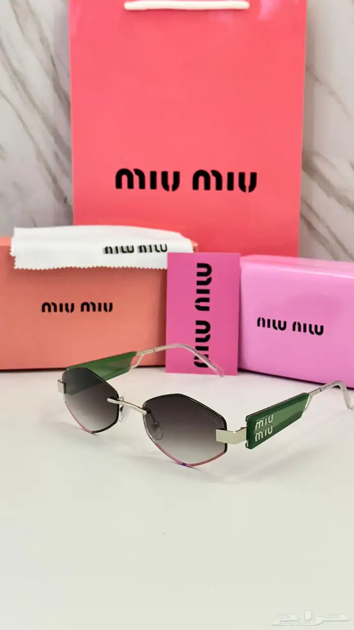 جديدنا للنظارات الشمسية الرجالية والنسائية الماركة 77