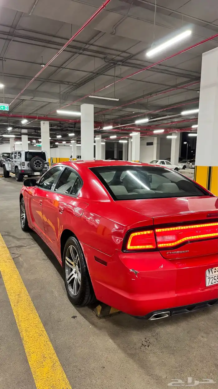 دوج تشارجر 2014 6 سلندر 7