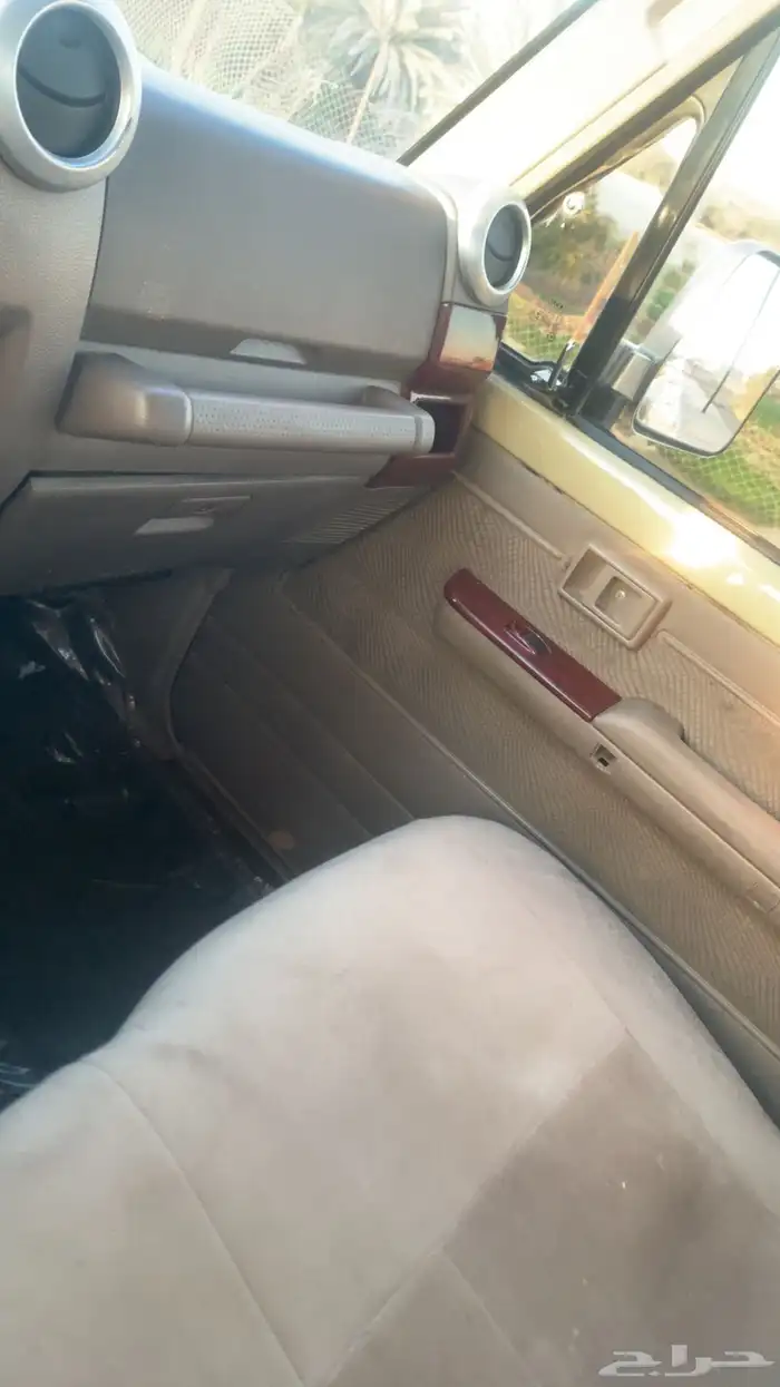 شاص 2010 رفرف نظيف جدا 9