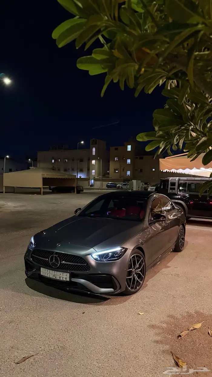 مرسيدس c300 مديل2023 ممشى17الف قابل لزيادة 0