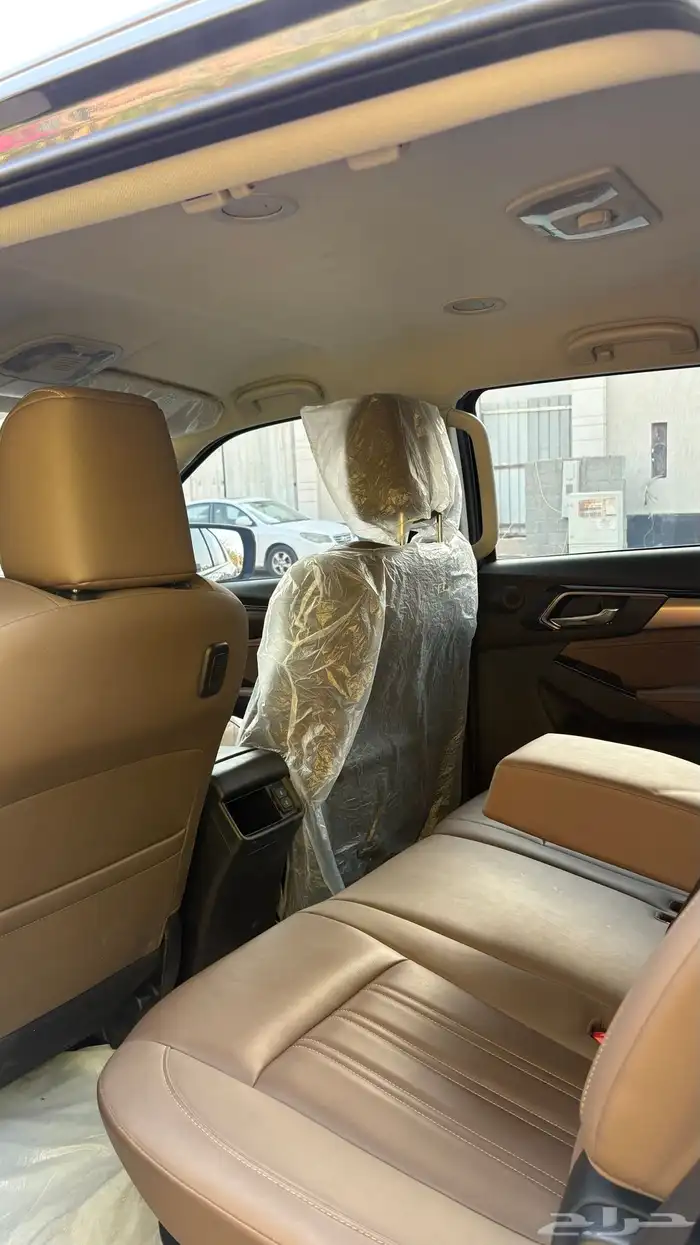 ايسوزو ام يو اكس 9