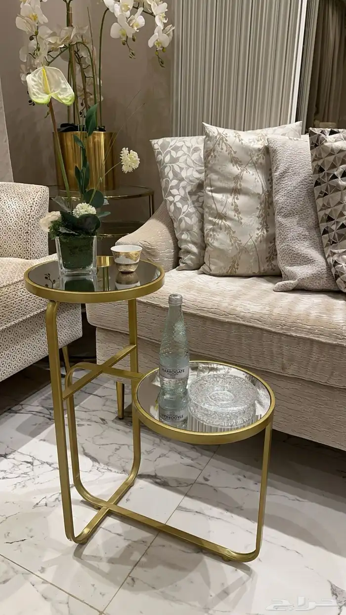 للبيع طاوله رئسيه معا طاولات خدمه الخرج 1