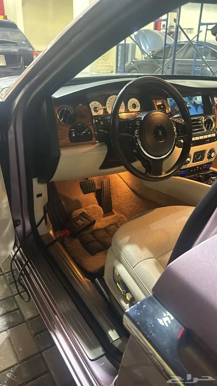 مركز صيانة   ميكانيك   برمجة   فحص وكهرباء   توضيب مكائن 3