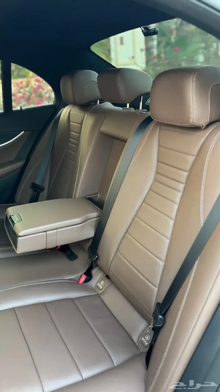 2023 مرسيدس E250 10