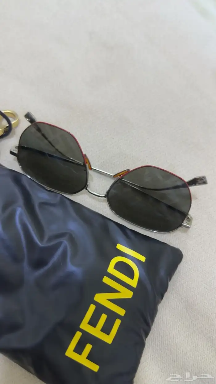 نظارة فندي رجاليه اصليه للبيع 4