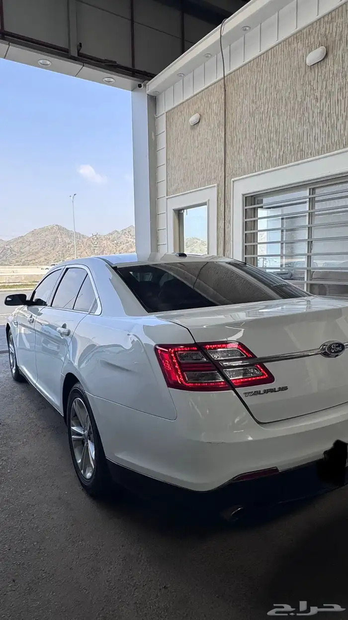 فورد تورس 2015 12