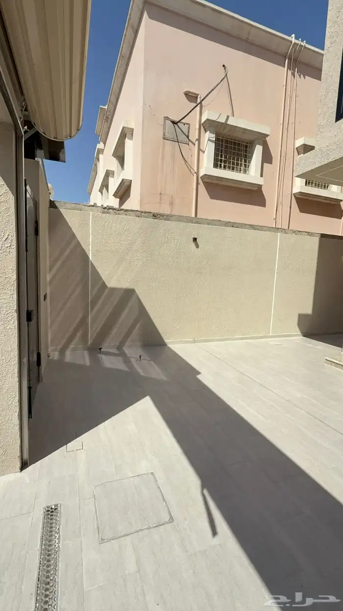 للبيع شقق دوبلكس مودرن حي بدر تصميم روعه 2