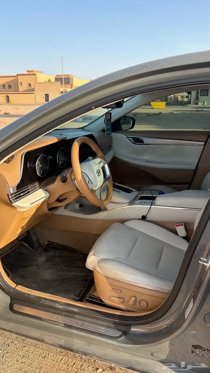 هيونداي ازيرا 2022 14