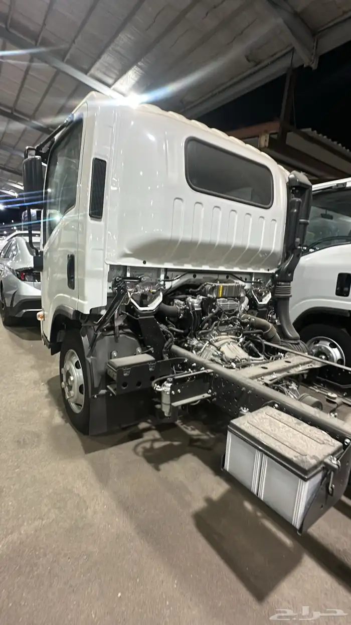 ايسوزو اسندر 4 طن 2025 7