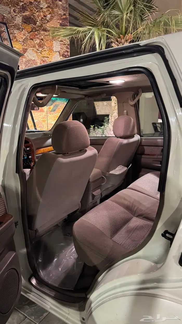 باثفندر 2004 فل كامل ابيض بدي بلد ماشي 220 الف قابل للزياده 6