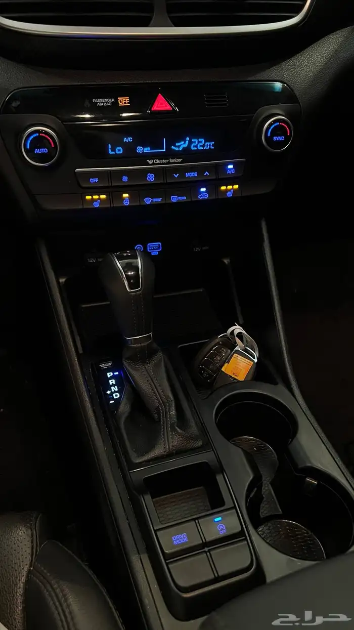 توسان 2020 بحالة الوكالة ( ديزل ) - نص فل 13