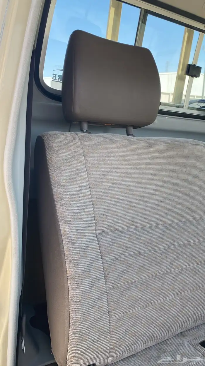 شاص 2009 رفرف بدون مكره وبدون دفلك ممشى 181 الف حقيقي وكالة 19