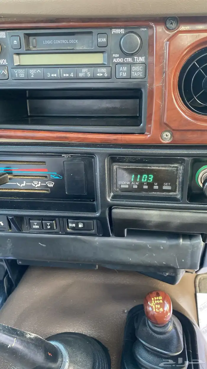 شاص 2009 رفرف بدون مكره وبدون دفلك ممشى 181 الف حقيقي وكالة 2