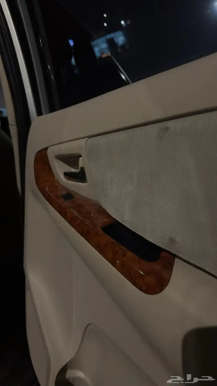 تويوتا انوفا 2006 11