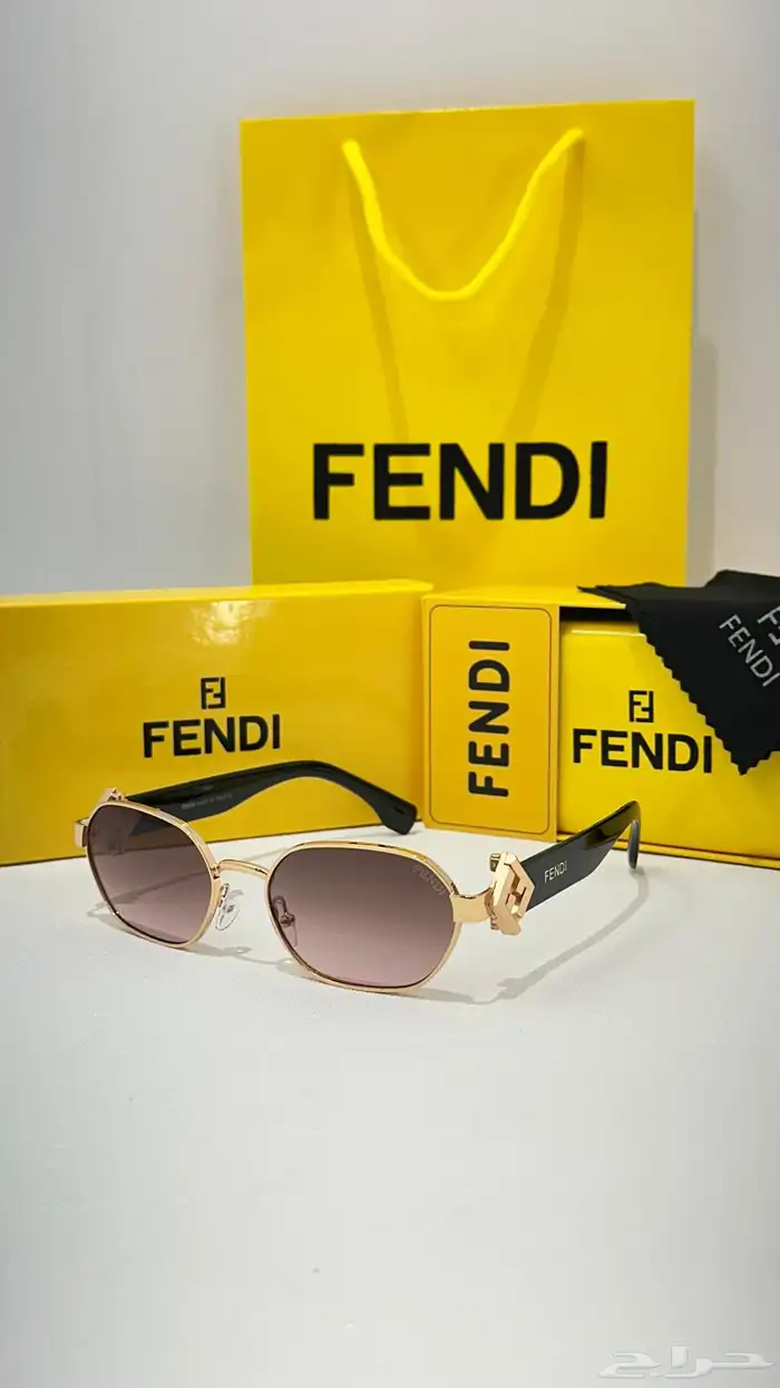 جديدنا للنظارات الشمسية الرجالية والنسائية الماركة 52