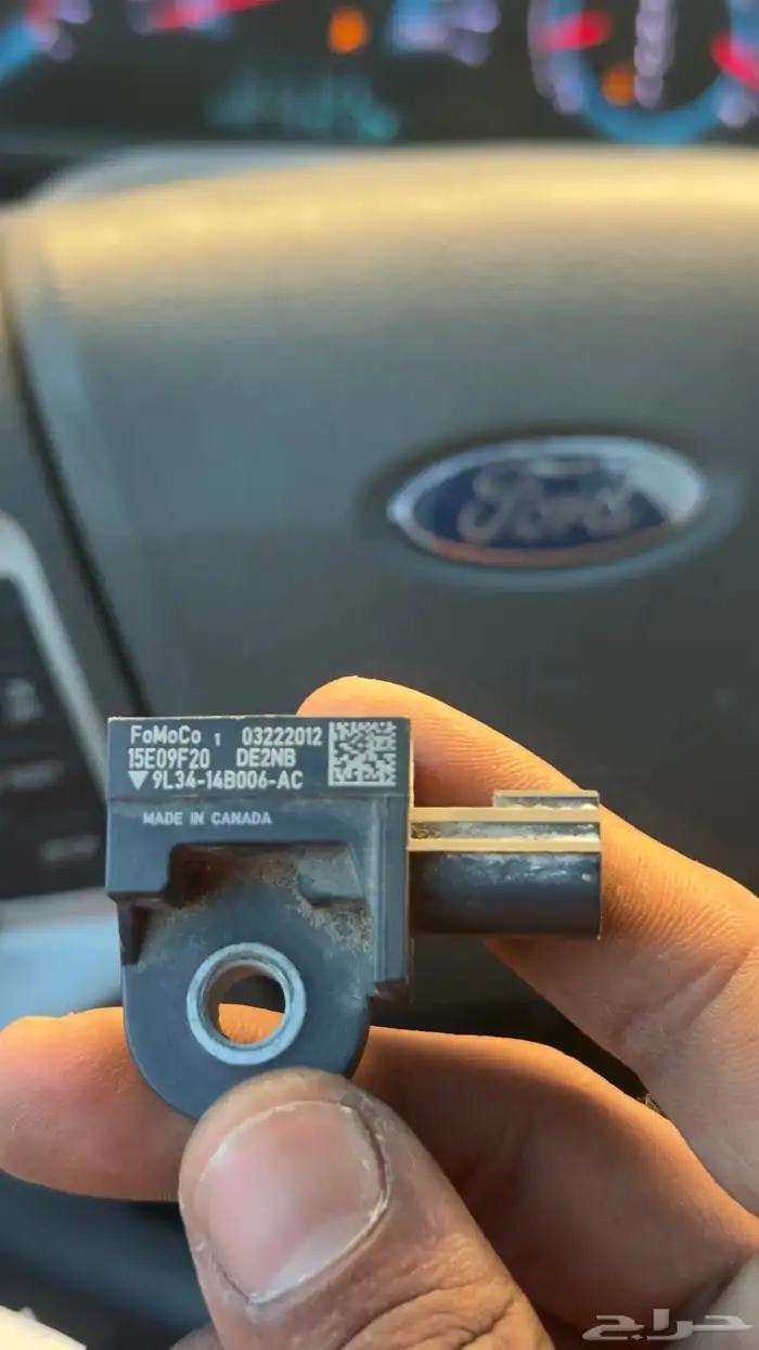 أكسسوارات  فورد فيوجن من 10-12 اصلية نظيفة 2