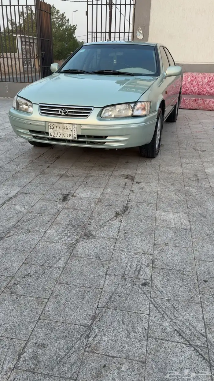 للبيع كامري 2001 4