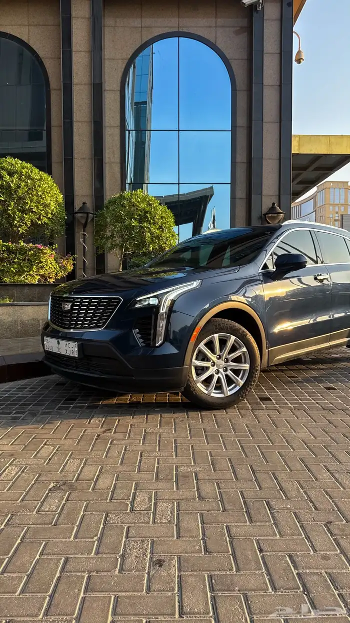 كاديلاك xt4 فل 2022 0