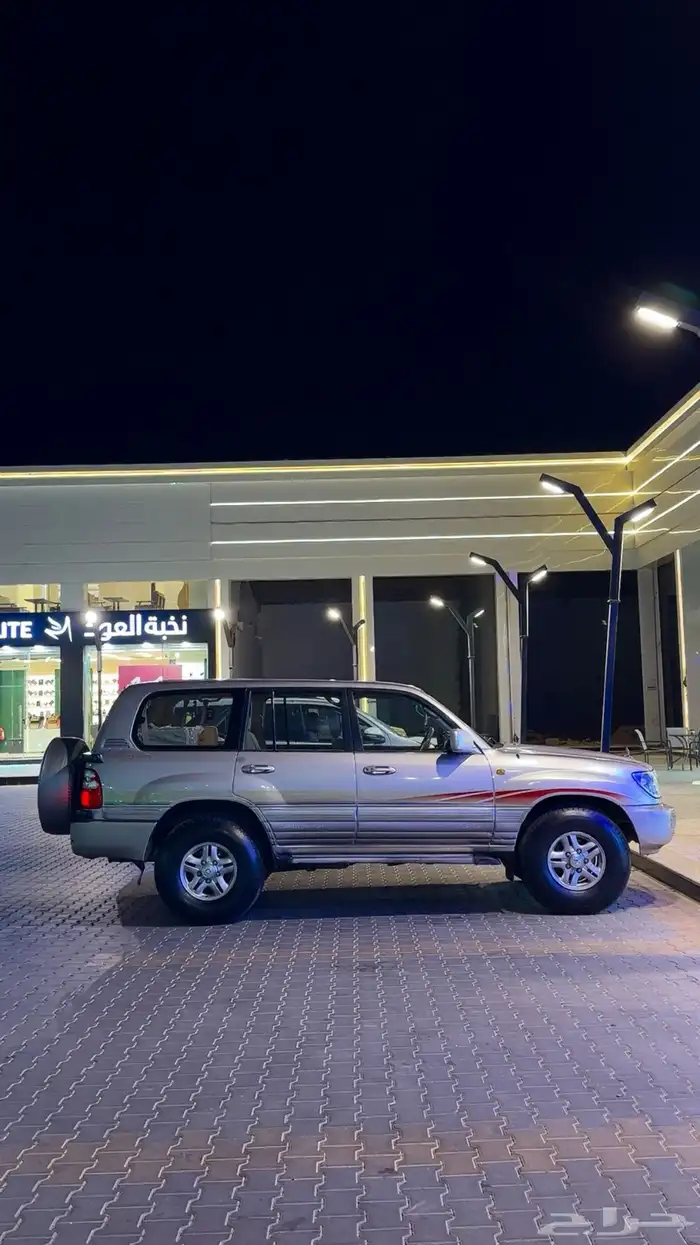 صالون لاند كروزر GXR 2003 5