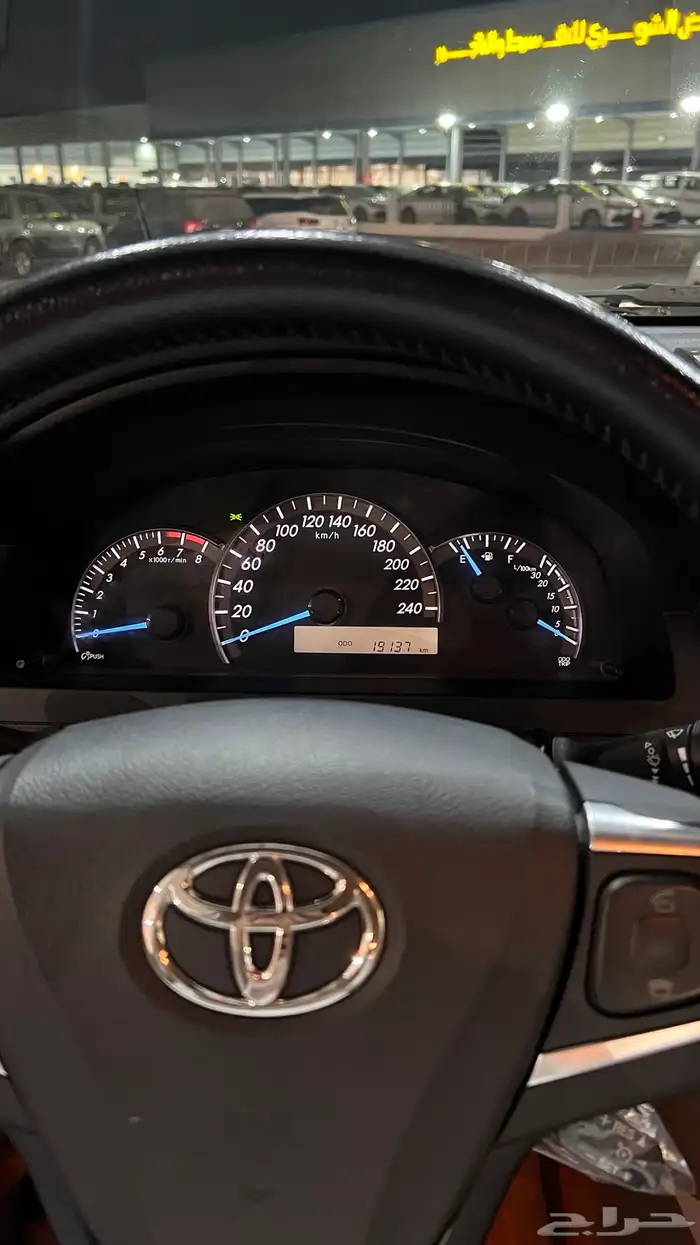 كامري GLX 2016 مخزن 8