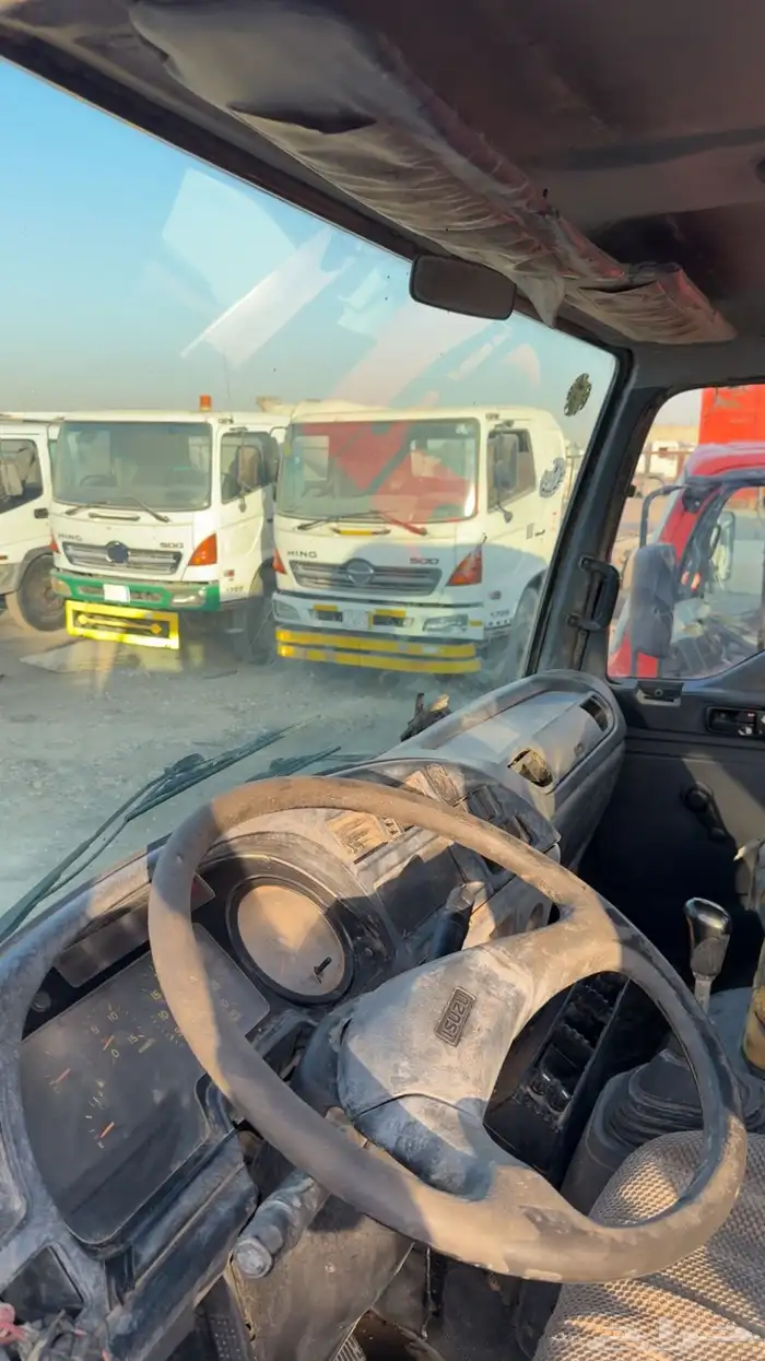 لوري ايسوزو 8 مسمار FSR موديل 2005 كرين 15