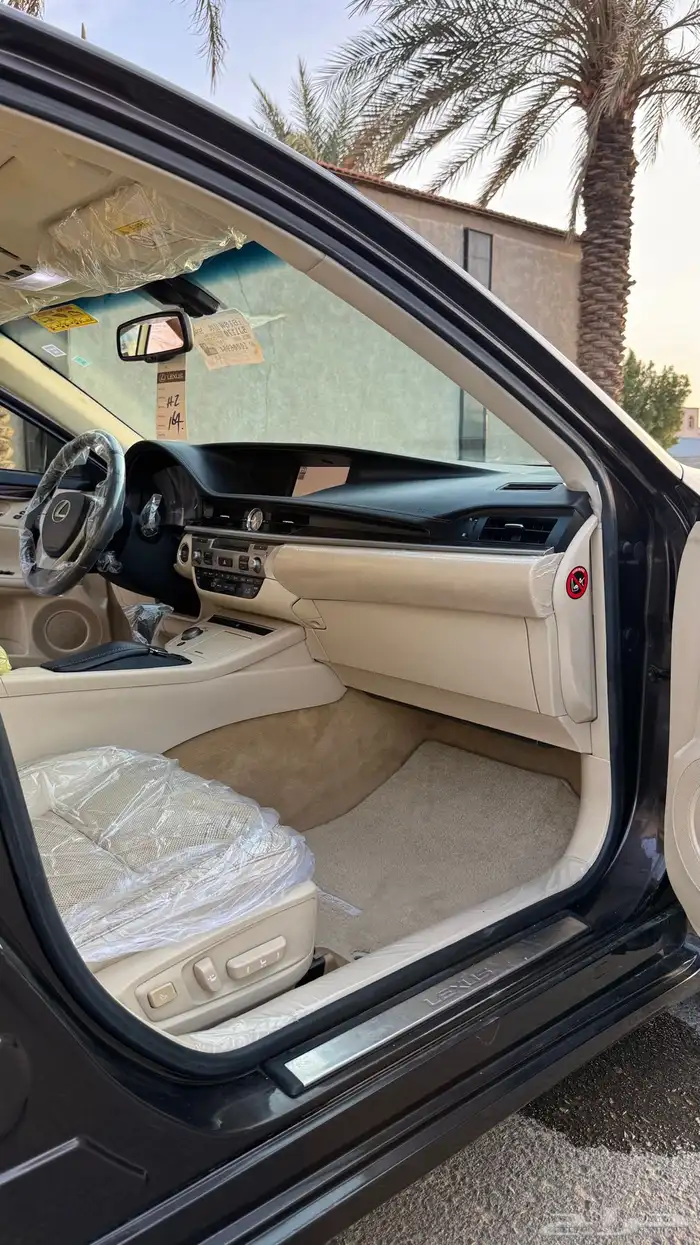 لكزس ES350 وكااالة ممشى قليل 6