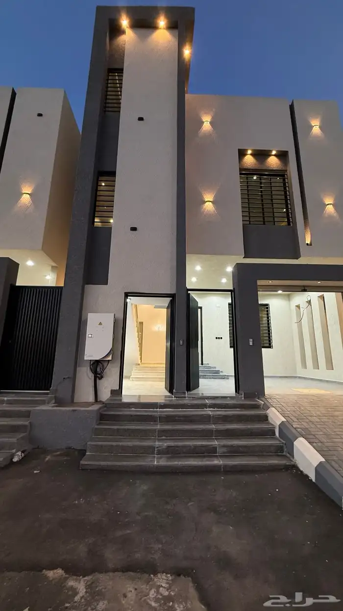 للبيع روف علوى بسعر 650 الف خميس مشيط 5