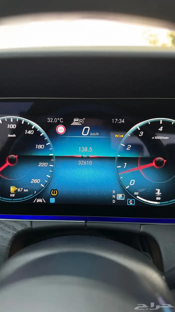 2023 مرسيدس E250 12