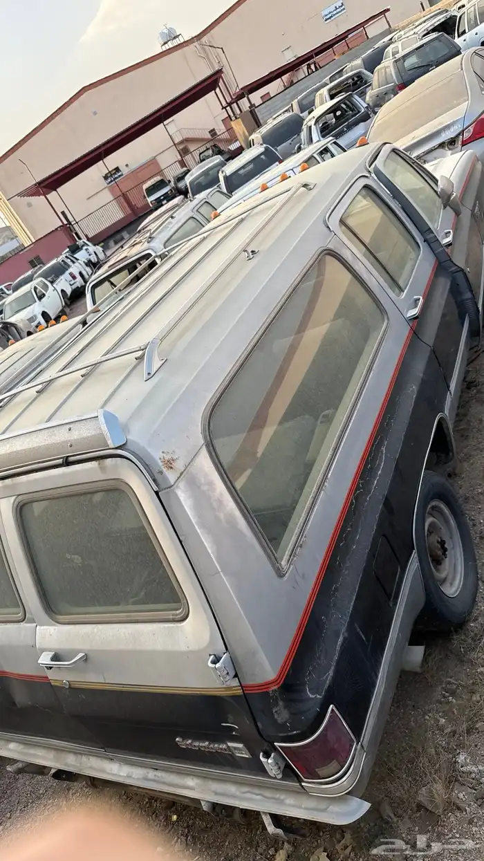 قطع غيار جمس من موديل 1978 الي 2014 37