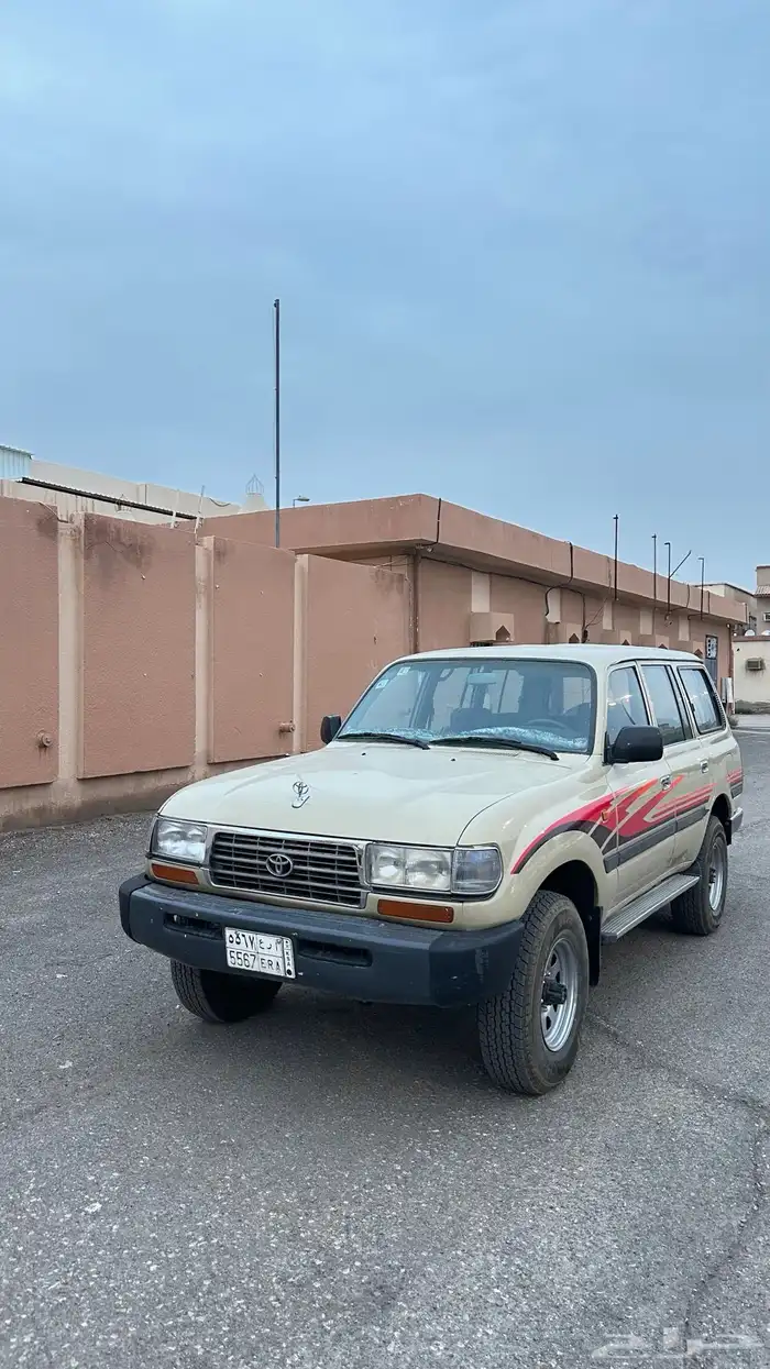 جيب لاند كلوزر موديل1996 3