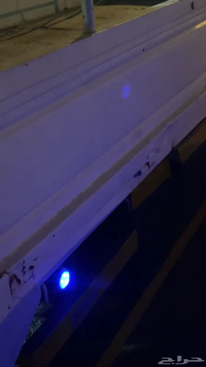 دنا ايسوزو شبه مخزنه موديل 2000 طرمبة كبيره كل شي على الشرط 17